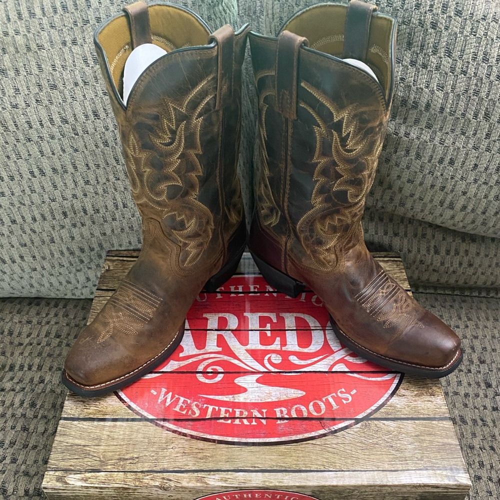 Men’s Laredo Boots! Worn once